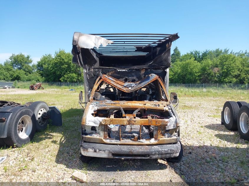 2001 Ford E-450 Cutaway Standard VIN: 1FDXE45F31HA86262 Lot: 42580821