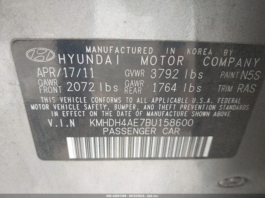 2011 HYUNDAI ELANTRA VIN: KMHDH4AE7BU158600