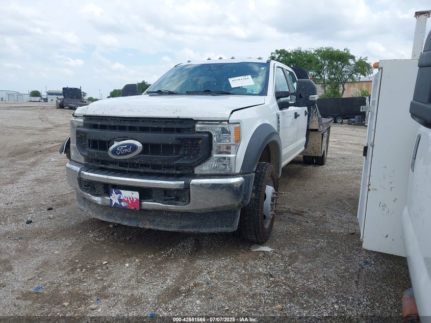 2022 Ford F550 Super Duty Truck Cab And Chassis null null null 1FD0W5HNXNEC35362 photo #3