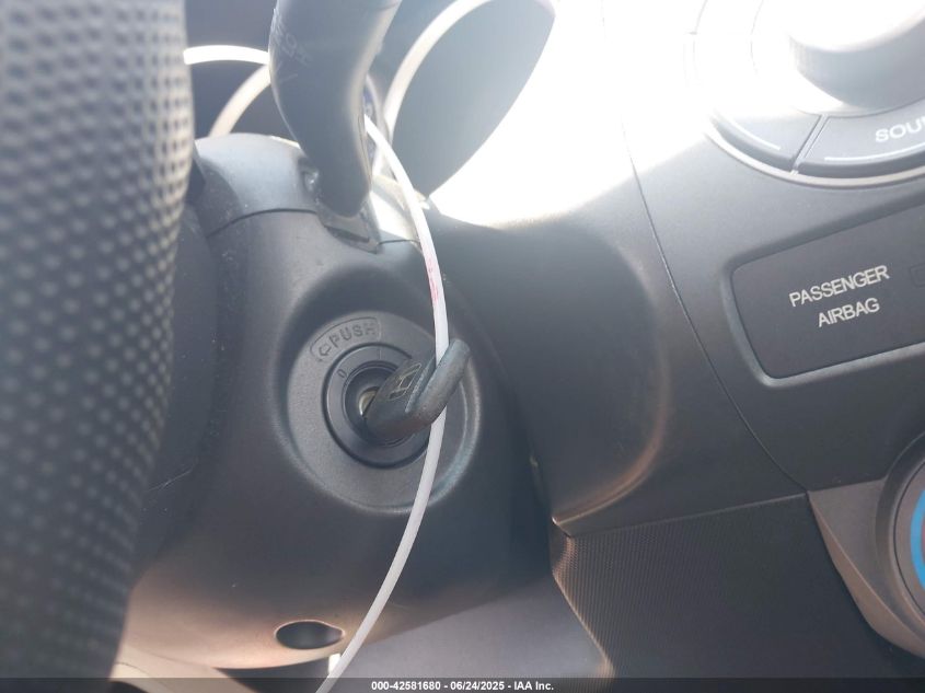 2008 Honda Fit VIN: JHMGD384X8S073855 Lot: 42581680