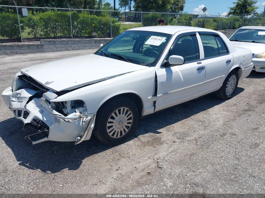 2007 MERCURY GRAND MARQUIS VIN: 2MEFM75V37X618743