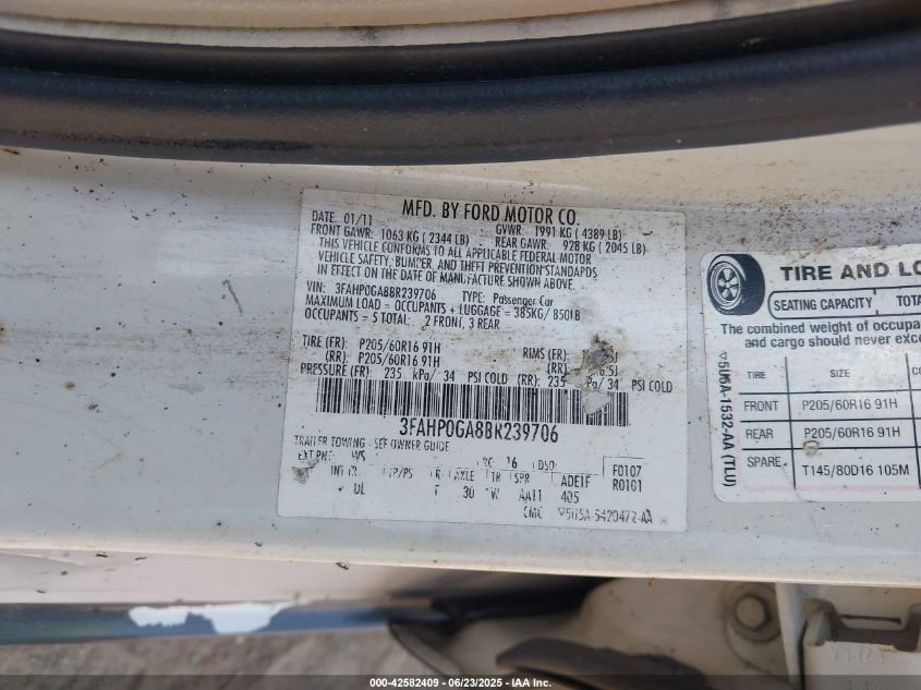 2011 Ford Fusion S VIN: 3FAHP0GA8BR239706 Lot: 42582409