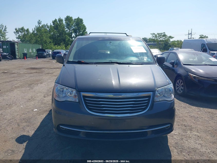 2016 Chrysler Town & Country Touring VIN: 2C4RC1BG3GR268961 Lot: 42582653