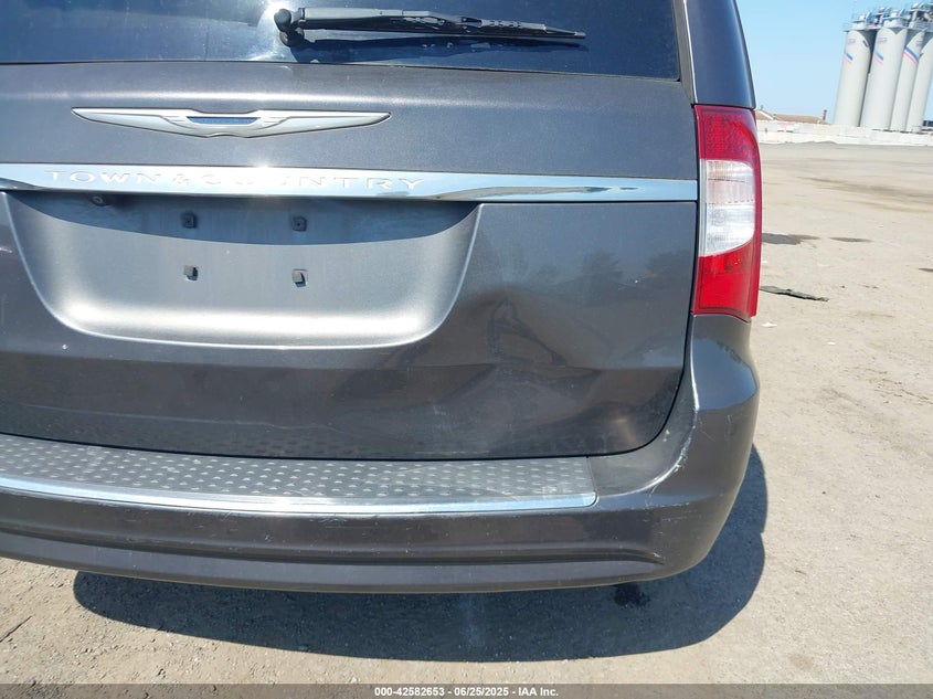 2016 Chrysler Town & Country Touring VIN: 2C4RC1BG3GR268961 Lot: 42582653