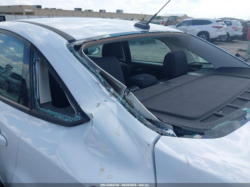 2015 FORD FOCUS SE - 1FADP3F2XFL335884