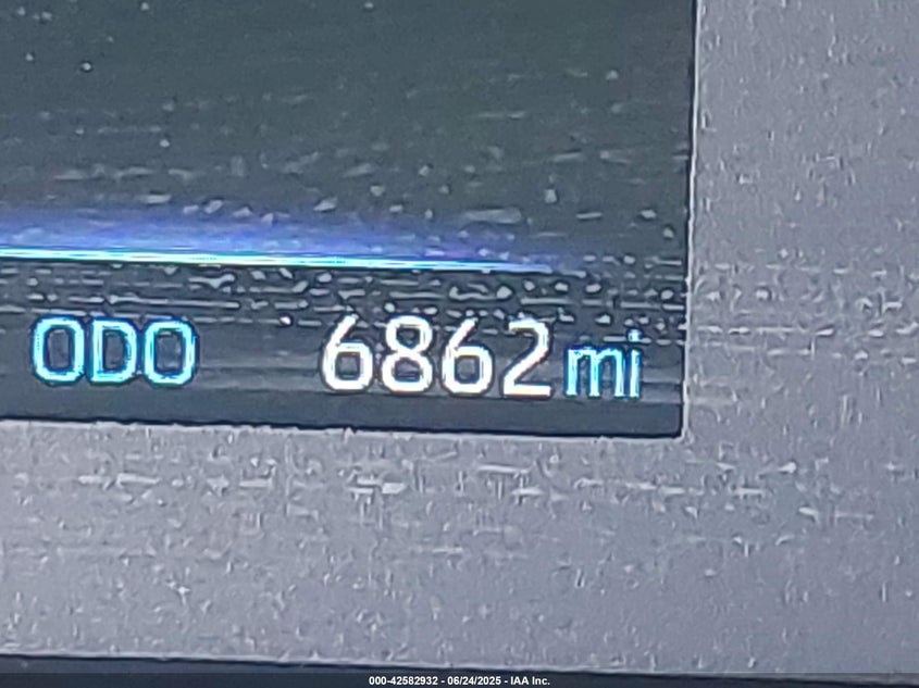 2025 TOYOTA COROLLA LE - 5YFB4MDE8SP291415