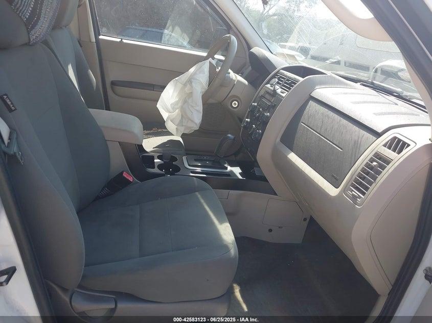 2010 FORD ESCAPE VIN: 1FMCU9C70AKD46856