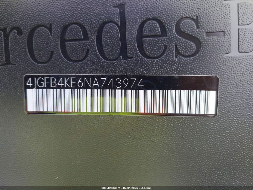 2022 Mercedes-Benz GLE-Class - 4JGFB4KE6NA743974