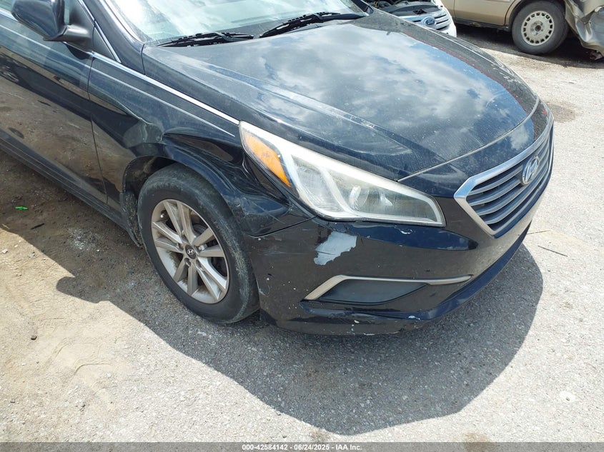 2016 HYUNDAI SONATA SE - 5NPE24AF9GH286518