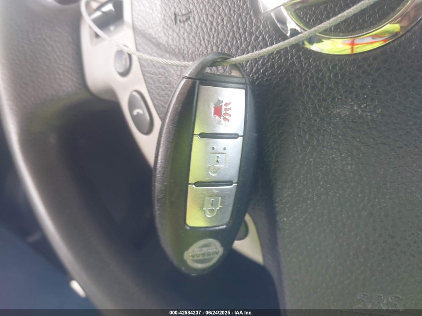 2013 NISSAN ROGUE SV - JN8AS5MT4DW500962