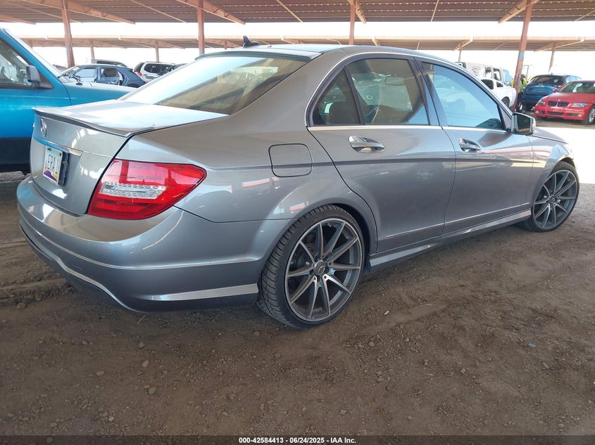 2013 MERCEDES-BENZ C 250 VIN: WDDGF4HBXDA869088