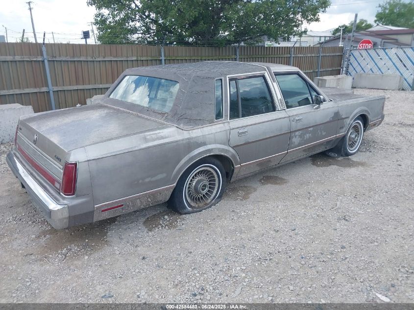 1LNBM83F0KY600822 1989 LINCOLN TOWN CAR photo no. 4
