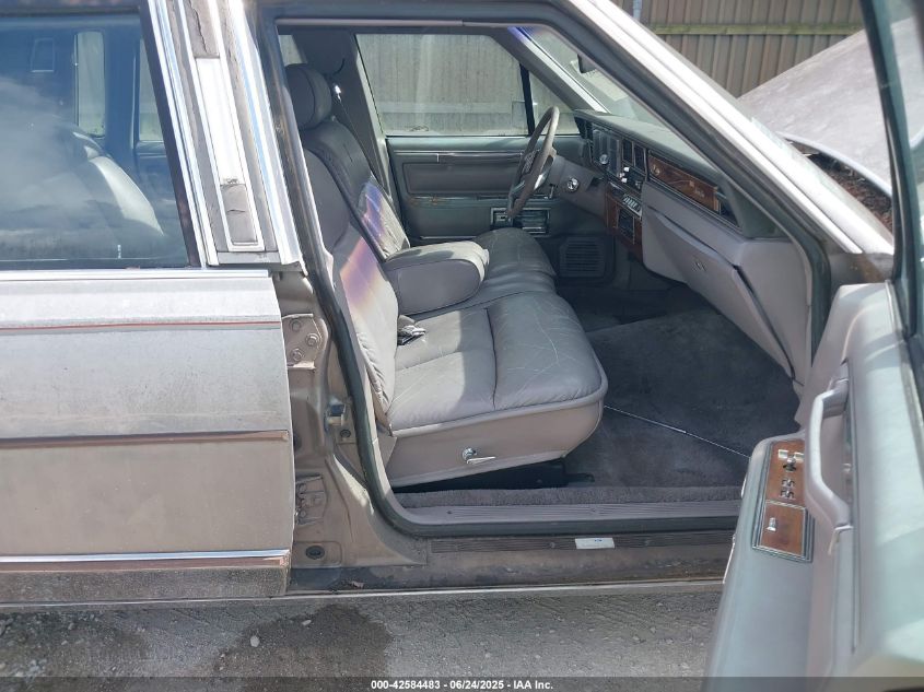1LNBM83F0KY600822 1989 LINCOLN TOWN CAR photo no. 5