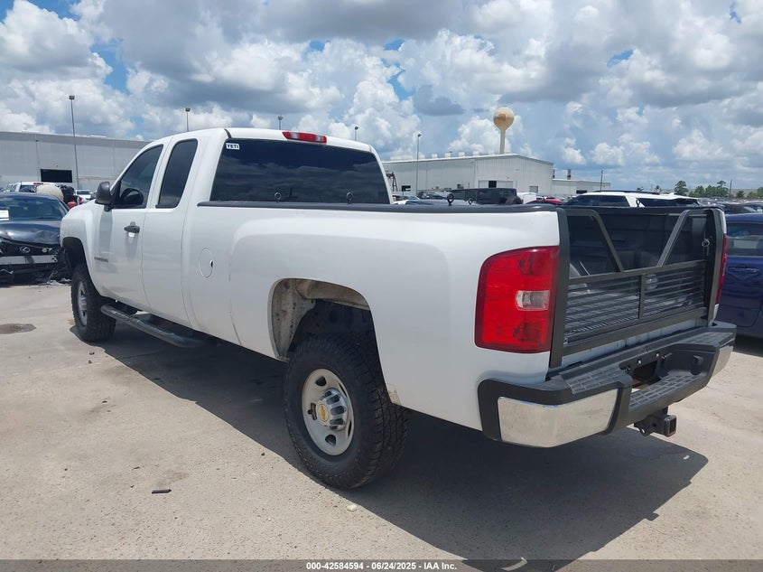 1GCHC49K99E144927 2009 CHEVROLET SILVERADO photo no. 3