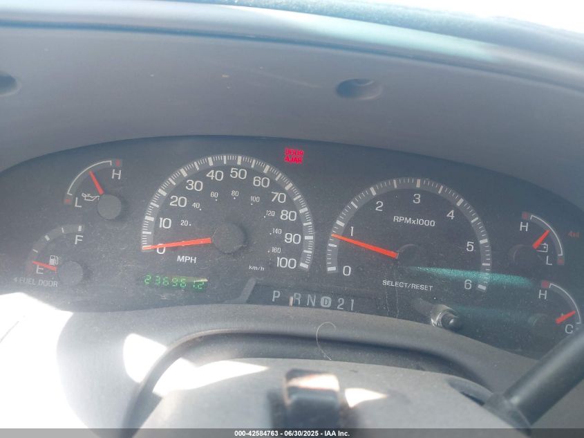 2002 Ford F150 VIN: 1FTRX18L22KA57735 Lot: 42584763