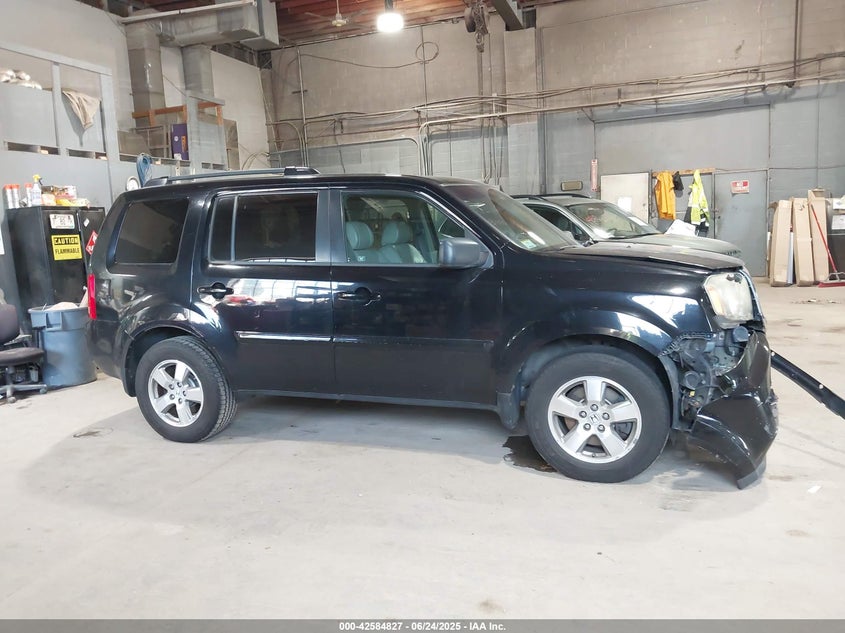 2011 Honda Pilot Ex-L VIN: 5FNYF4H50BB077724 Lot: 42584827