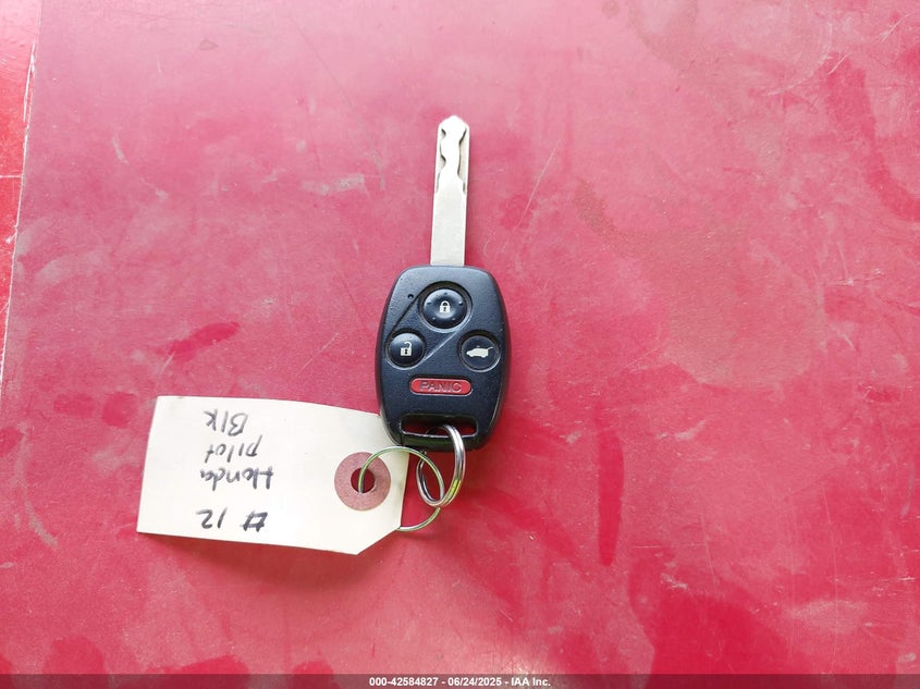 2011 Honda Pilot Ex-L VIN: 5FNYF4H50BB077724 Lot: 42584827