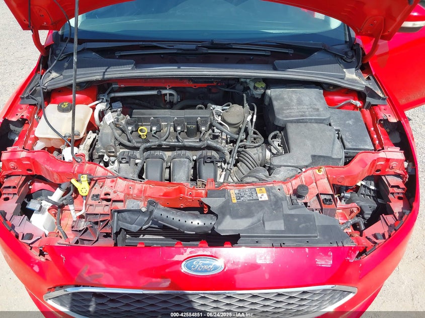 2015 FORD FOCUS SE - 1FADP3F20FL318107