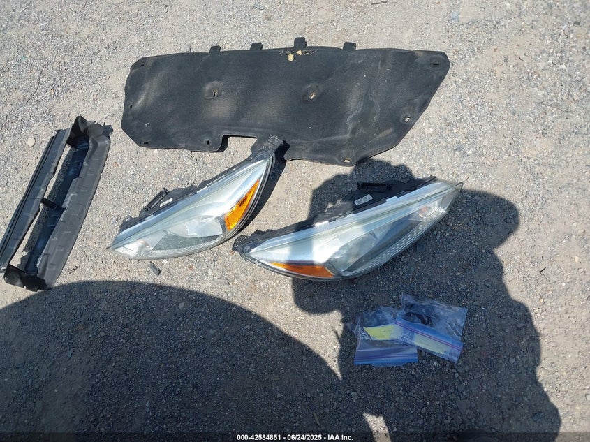 2015 FORD FOCUS SE - 1FADP3F20FL318107