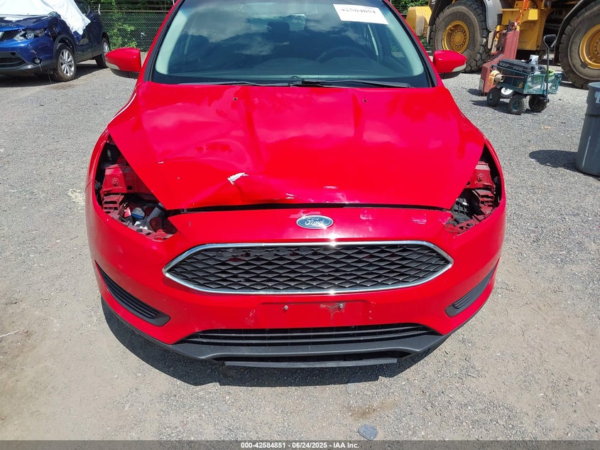 2015 FORD FOCUS SE - 1FADP3F20FL318107