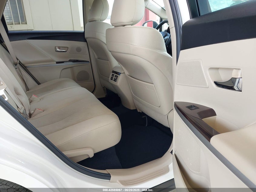 2009 TOYOTA VENZA VIN: 4T3ZK11A39U018192