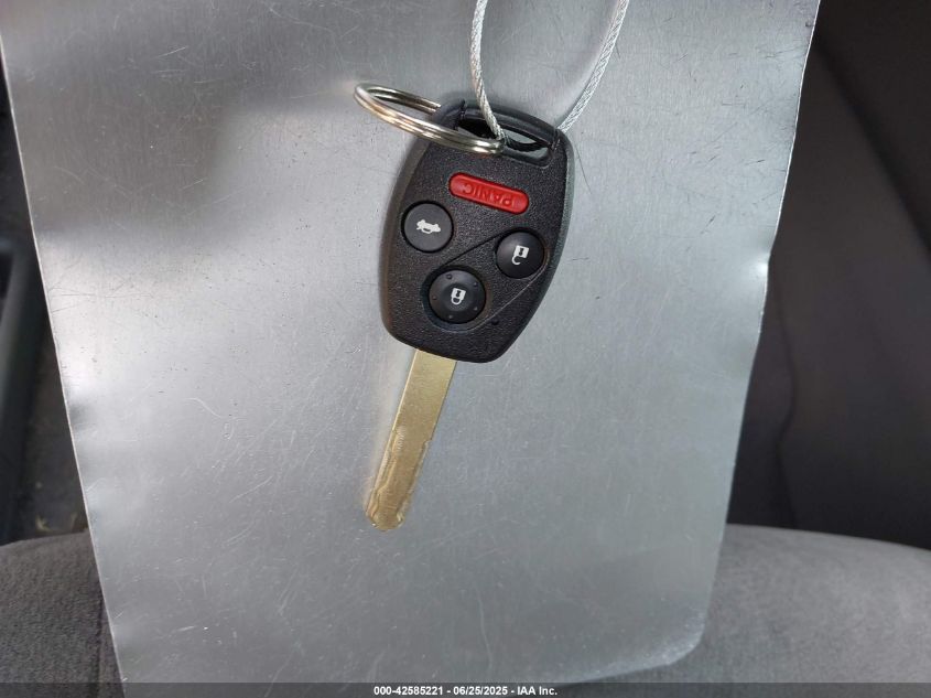 2008 Honda Civic Lx VIN: 2HGFA15518H331566 Lot: 42585221