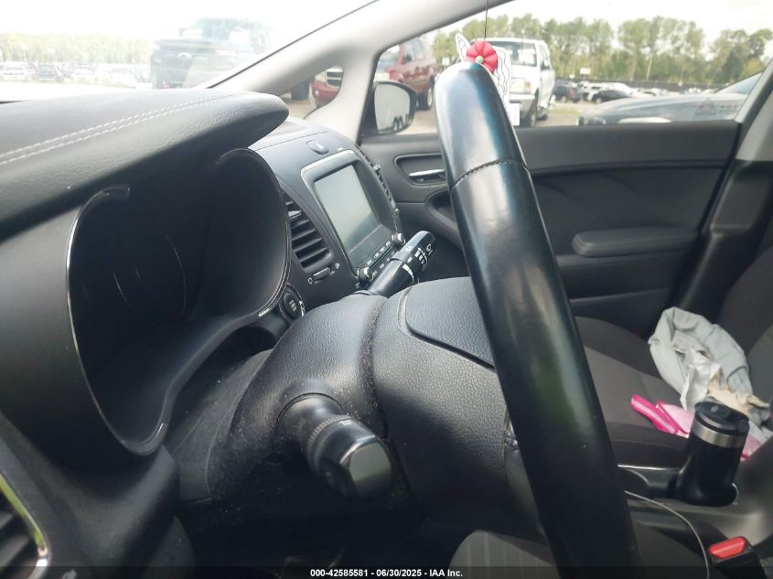 2017 Kia Forte S VIN: 3KPFL4A73HE035378 Lot: 42585581