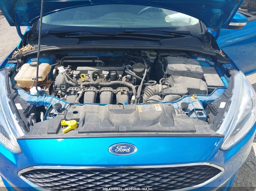 2016 FORD FOCUS SE - 1FADP3K22GL310193