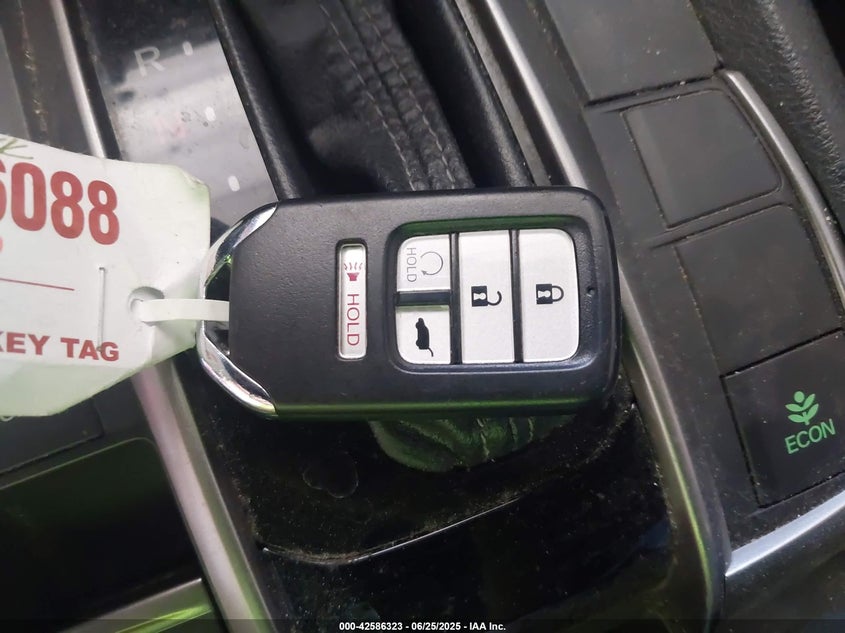 2017 HONDA CIVIC VIN: SHHFK7H55HU417560