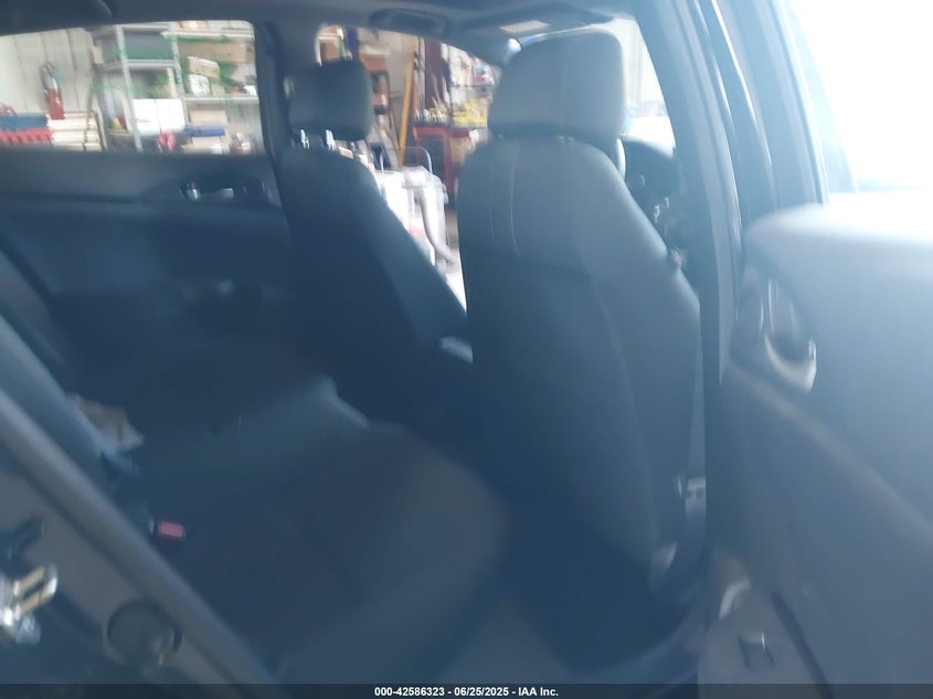 2017 HONDA CIVIC VIN: SHHFK7H55HU417560