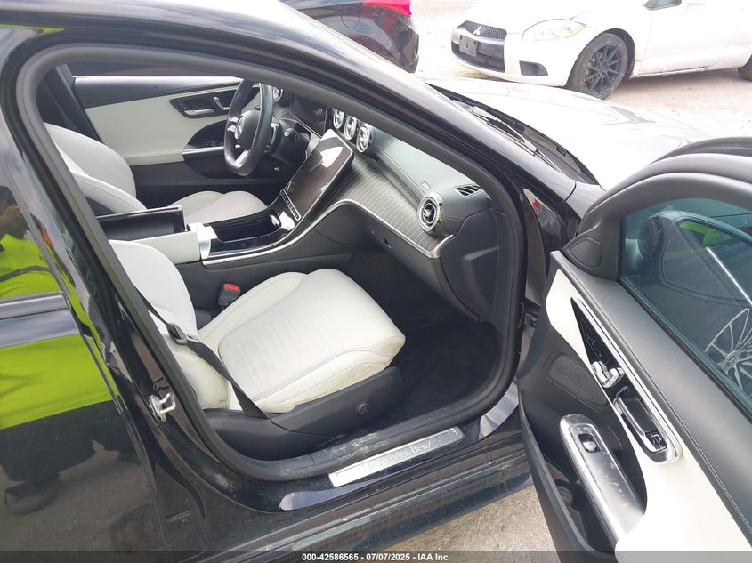 VIN W1KAF4GB7PR097128 2023 MERCEDES-BENZ C 300 SEDAN