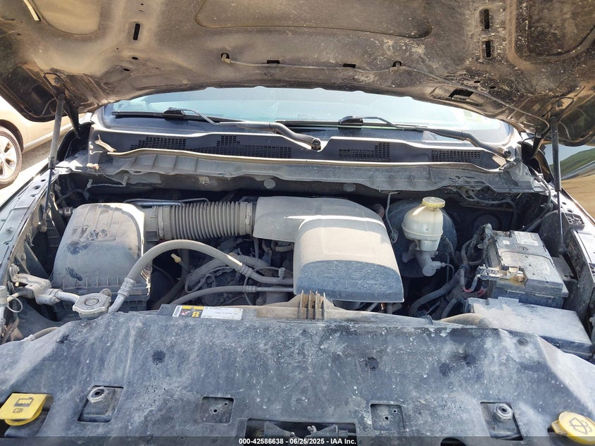 2018 RAM 1500 EXPRESS  4X4 6'4 BOX - 1C6RR7FG5JS158812