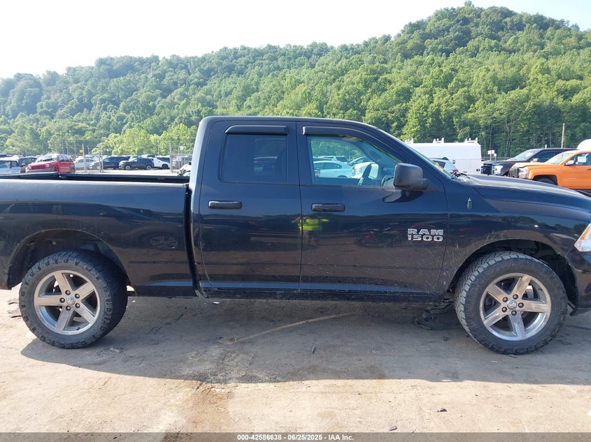 2018 RAM 1500 EXPRESS  4X4 6'4 BOX - 1C6RR7FG5JS158812