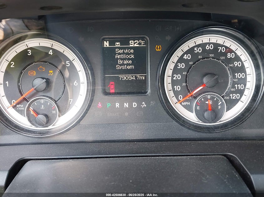 2018 RAM 1500 EXPRESS  4X4 6'4 BOX - 1C6RR7FG5JS158812