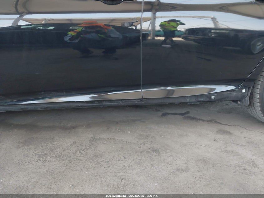 2019 HONDA ACCORD VIN: 1HGCV1F34KA027559