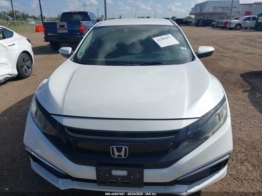 2019 Honda Civic 2.0 Lx White Lot 111042587057 Vin 19XFC2F65KE032221