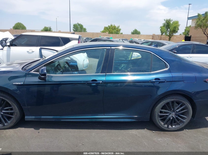 2021 TOYOTA CAMRY XSE HYBRID - 4T1K31AKXMU567932
