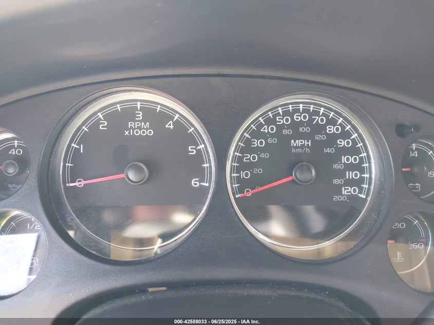 2007 CHEVROLET TAHOE VIN: 1GNFC13C97J402723