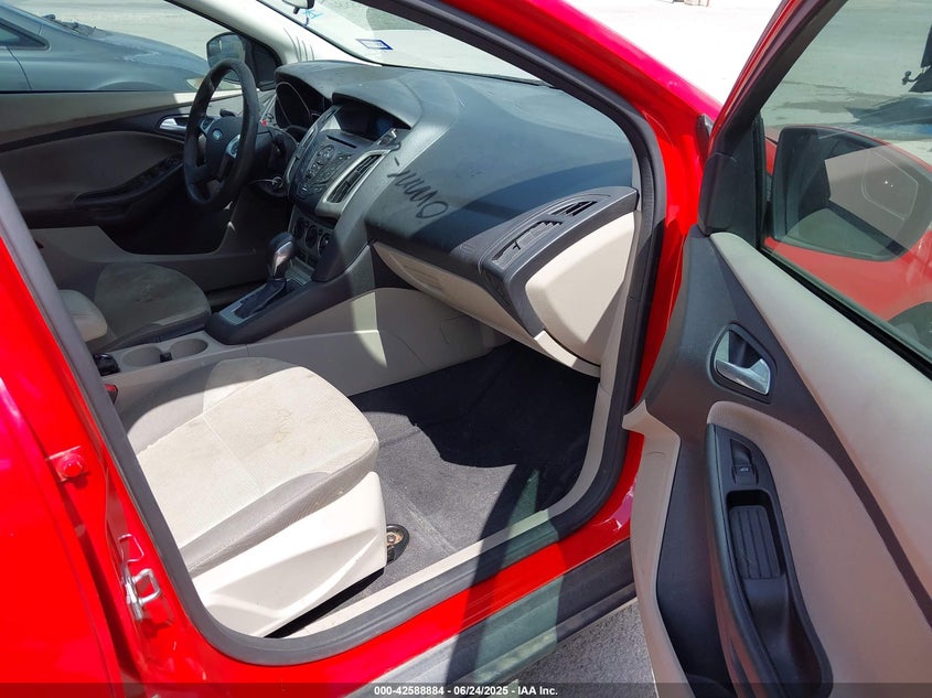 2014 FORD FOCUS SE - 1FADP3F20EL305369