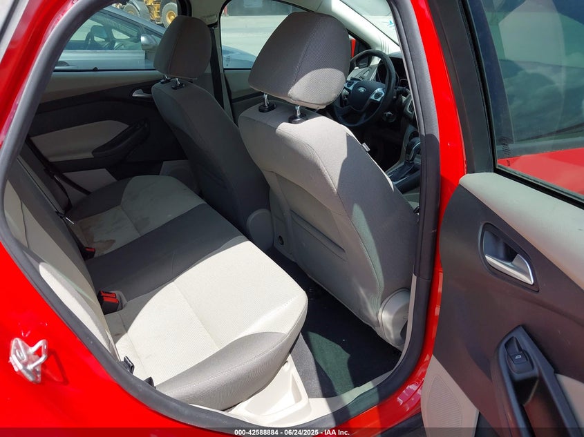 2014 FORD FOCUS SE - 1FADP3F20EL305369