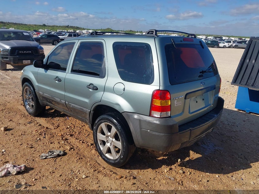 2007 FORD ESCAPE VIN: 1FMCU02ZX7KA92581