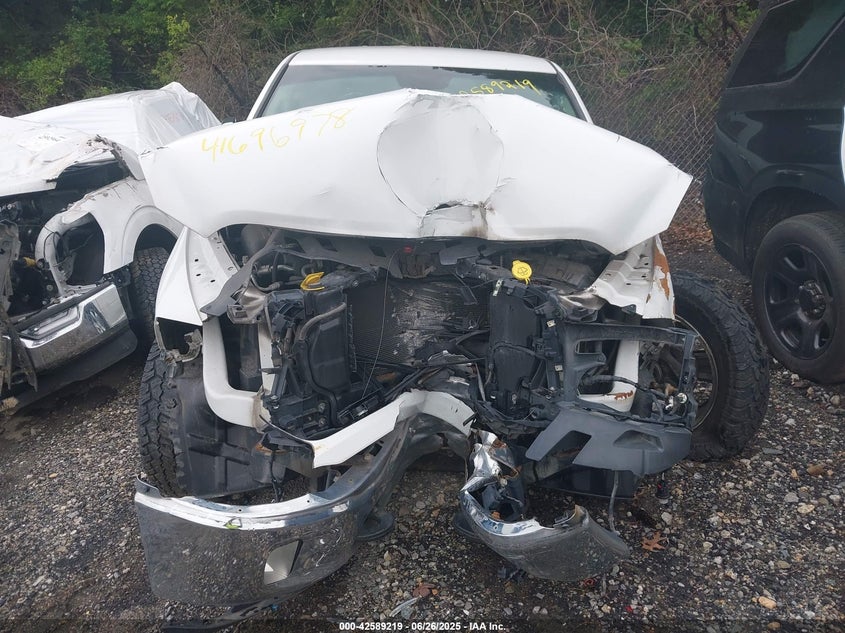 2015 RAM 1500 SLT - 1C6RR7LT3FS673073