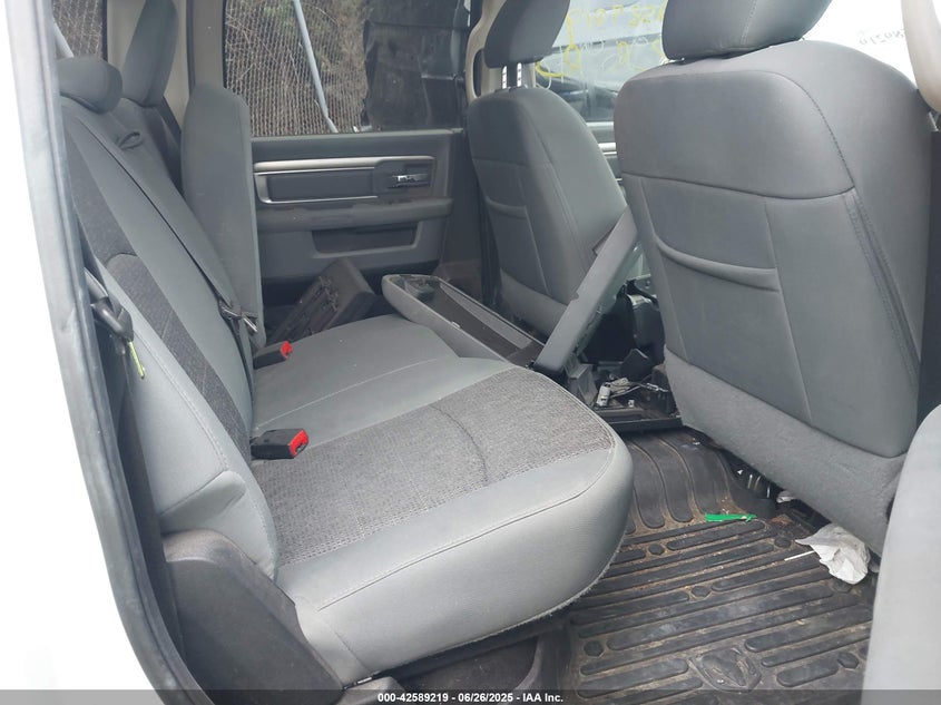 2015 RAM 1500 SLT - 1C6RR7LT3FS673073