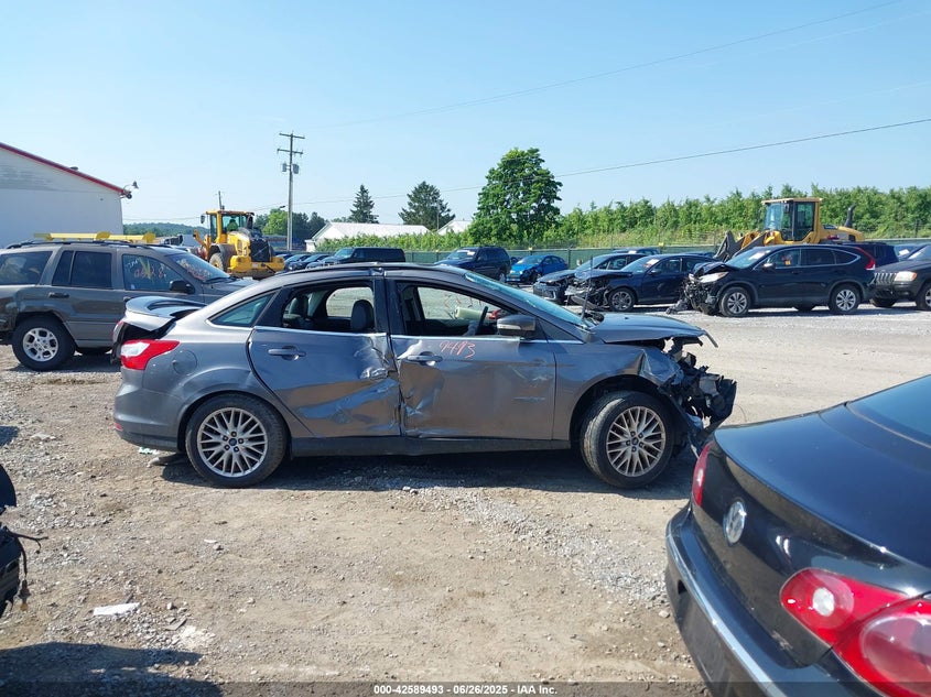 2014 FORD FOCUS TITANIUM - 1FADP3J21EL357133