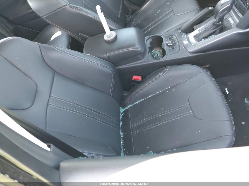 2014 FORD FOCUS TITANIUM - 1FADP3J21EL357133