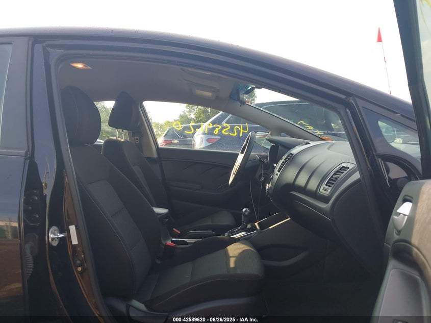 2017 KIA FORTE LX - 3KPFK4A72HE151772