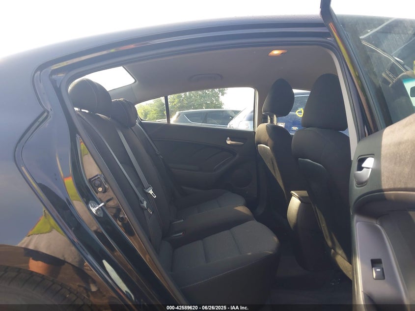 2017 KIA FORTE LX - 3KPFK4A72HE151772