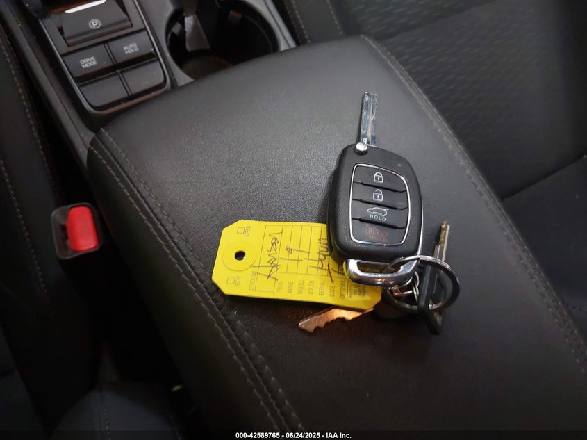 2019 HYUNDAI TUCSON SE - KM8J23A49KU885047