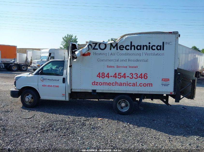 2008 Chevrolet Express Cutaway Work Van VIN: 1GBJG31C881117054 Lot: 42589816