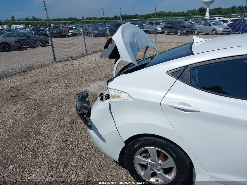 2015 HYUNDAI ELANTRA SE - 5NPDH4AE7FH568043